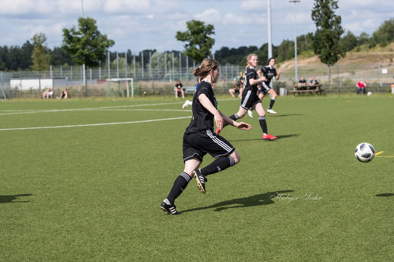 Bild 272 - Frauen FSC Kaltenkirchen - SG Daenisch-Muessen : Ergebnis: 7:1